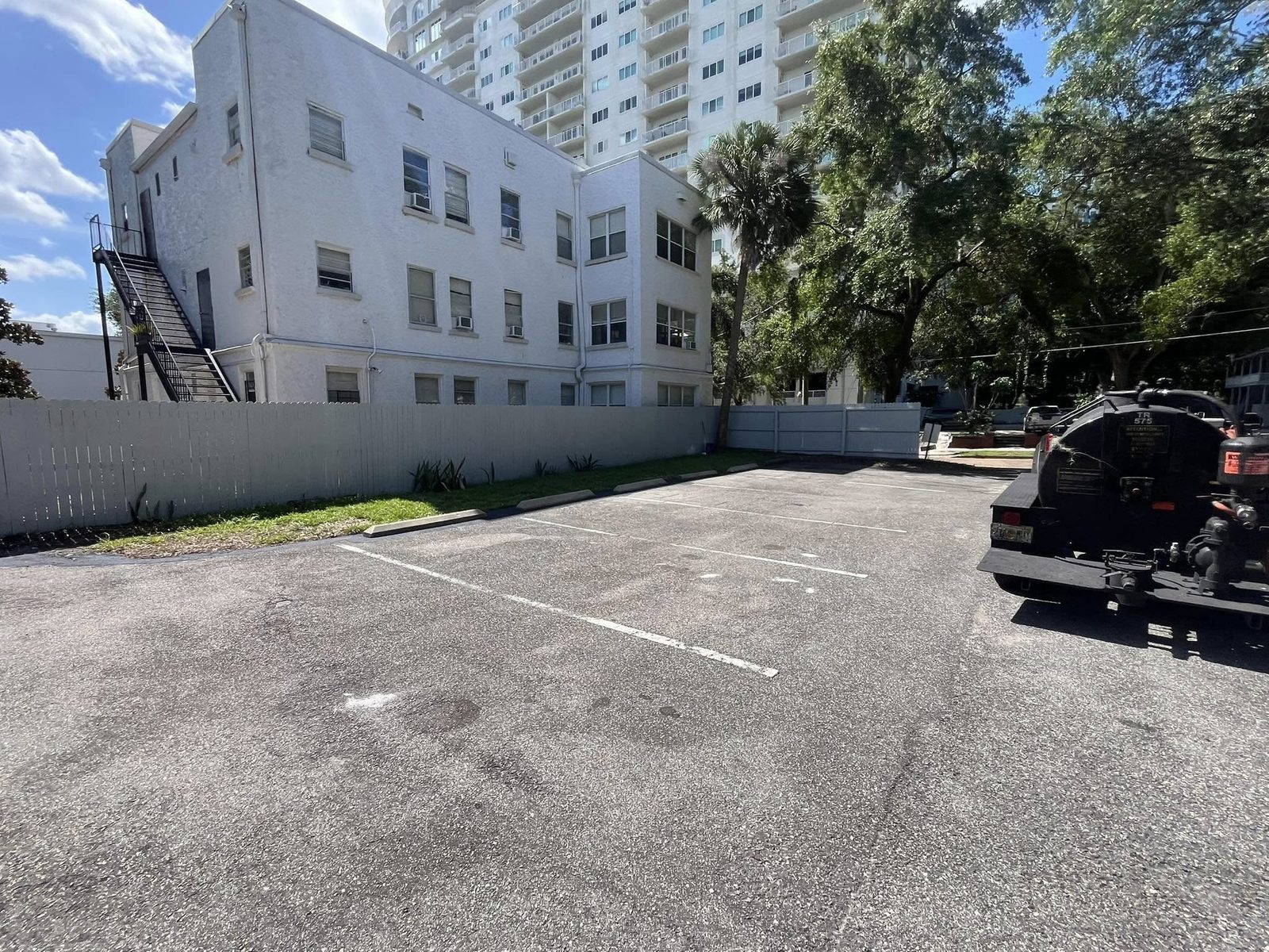 Commercial parking lot sealcoated and striped in Orlando, FL